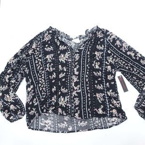 No Boundaries Peasant Top Women's XL (15-17) Black Soot Floral Button Front